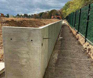 1000 precast concrete retaining wall